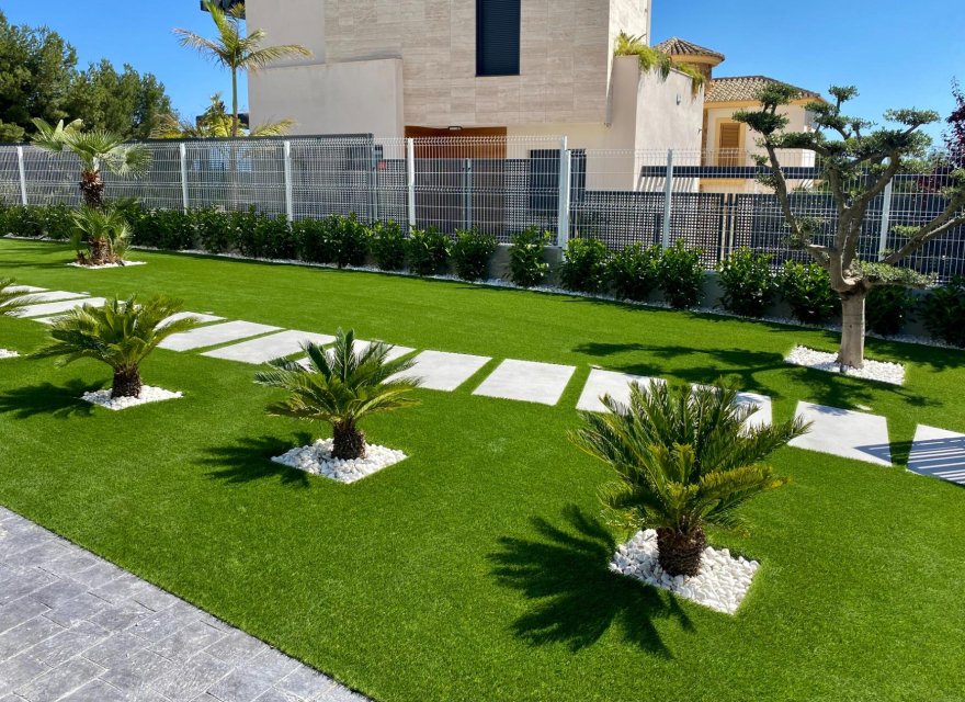 Obra nueva - Villa - Benidorm - Sierra Cortina