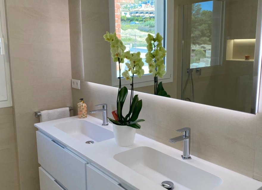 Obra nueva - Villa - Benidorm - Sierra Cortina