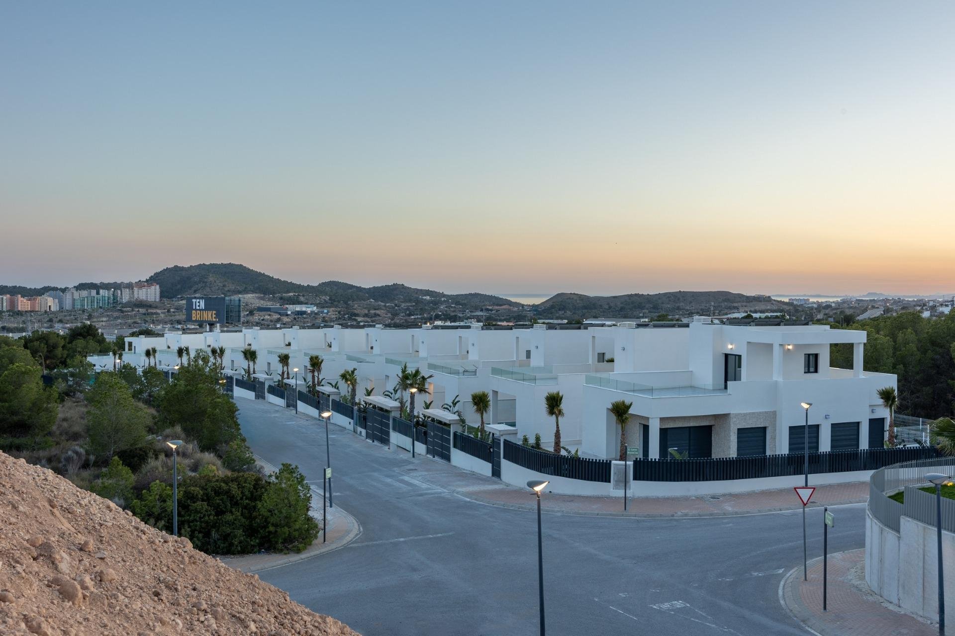 Obra nueva - Villa - Benidorm - Sierra Cortina