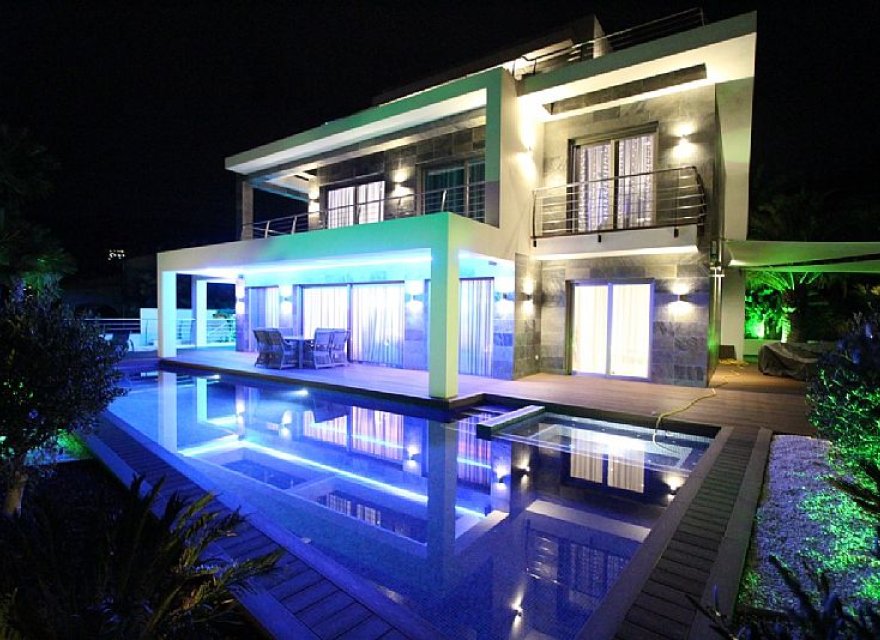 Obra nueva - Villa - Calpe