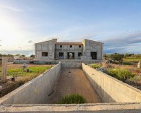 Obra nueva - Villa - Campos