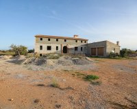 Obra nueva - Villa - Campos