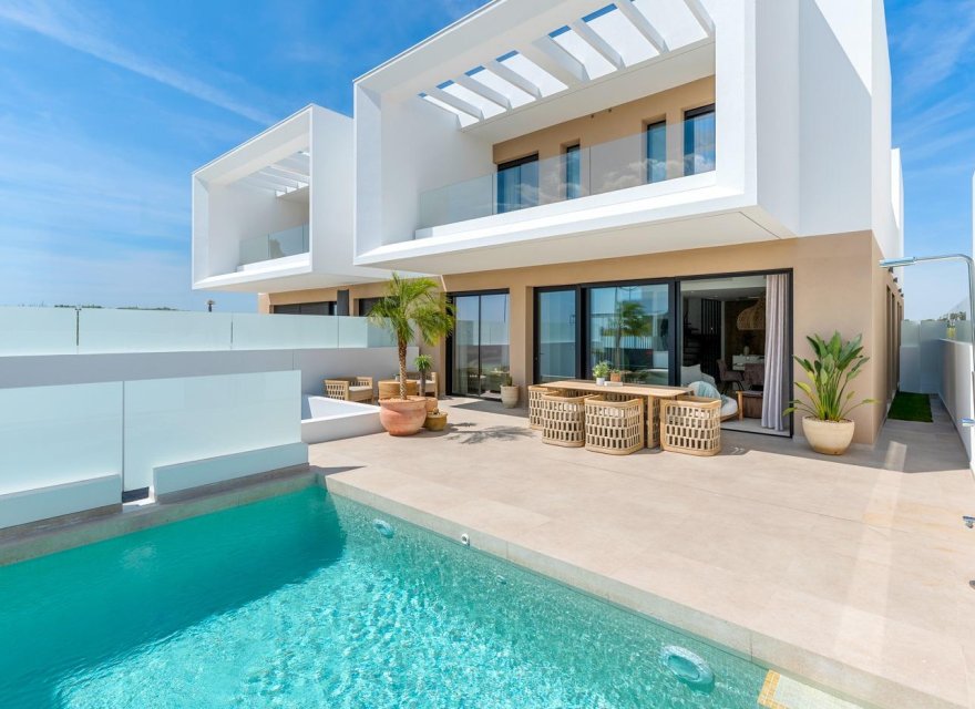 Obra nueva - Villa - Dolores - Sector 3