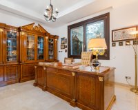 Obra nueva - Villa - Еstepona - Estepona