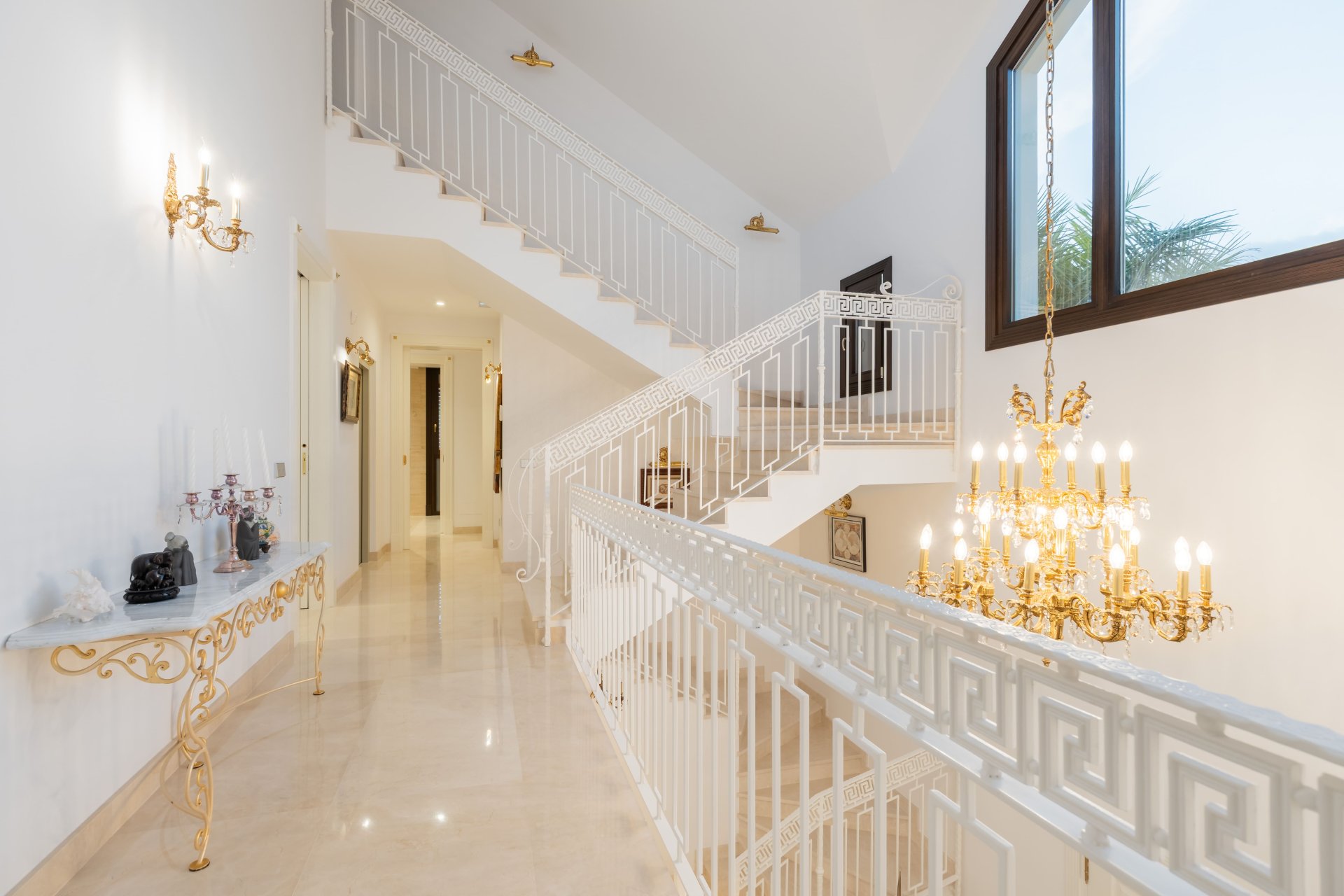 Obra nueva - Villa - Еstepona - Estepona