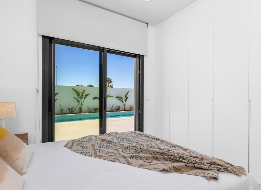 Obra nueva - Villa - Los Alcazares - Serena Golf