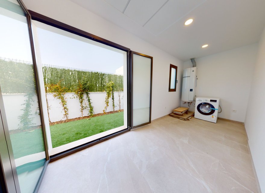 Obra nueva - Villa - Los Alcazares