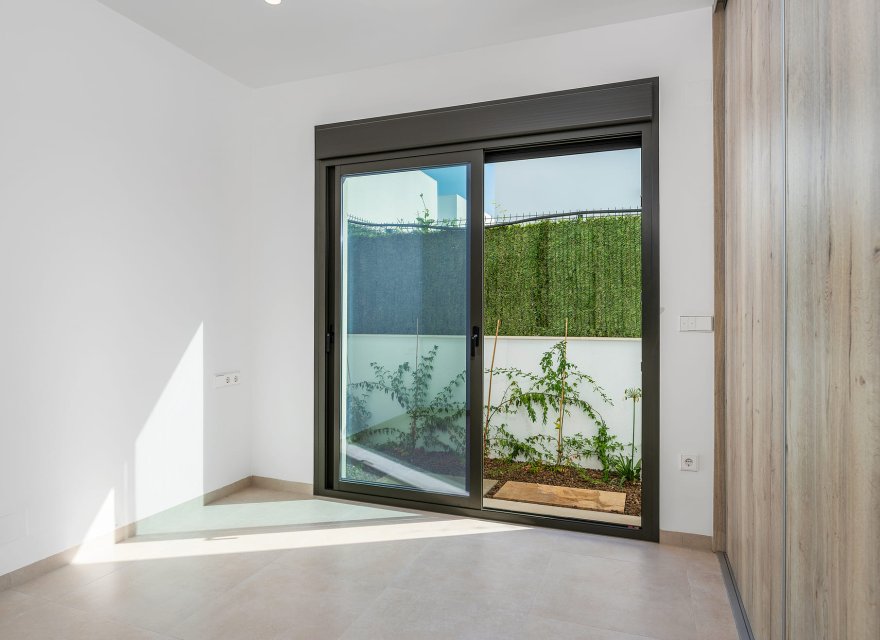 Obra nueva - Villa - Los Alcazares