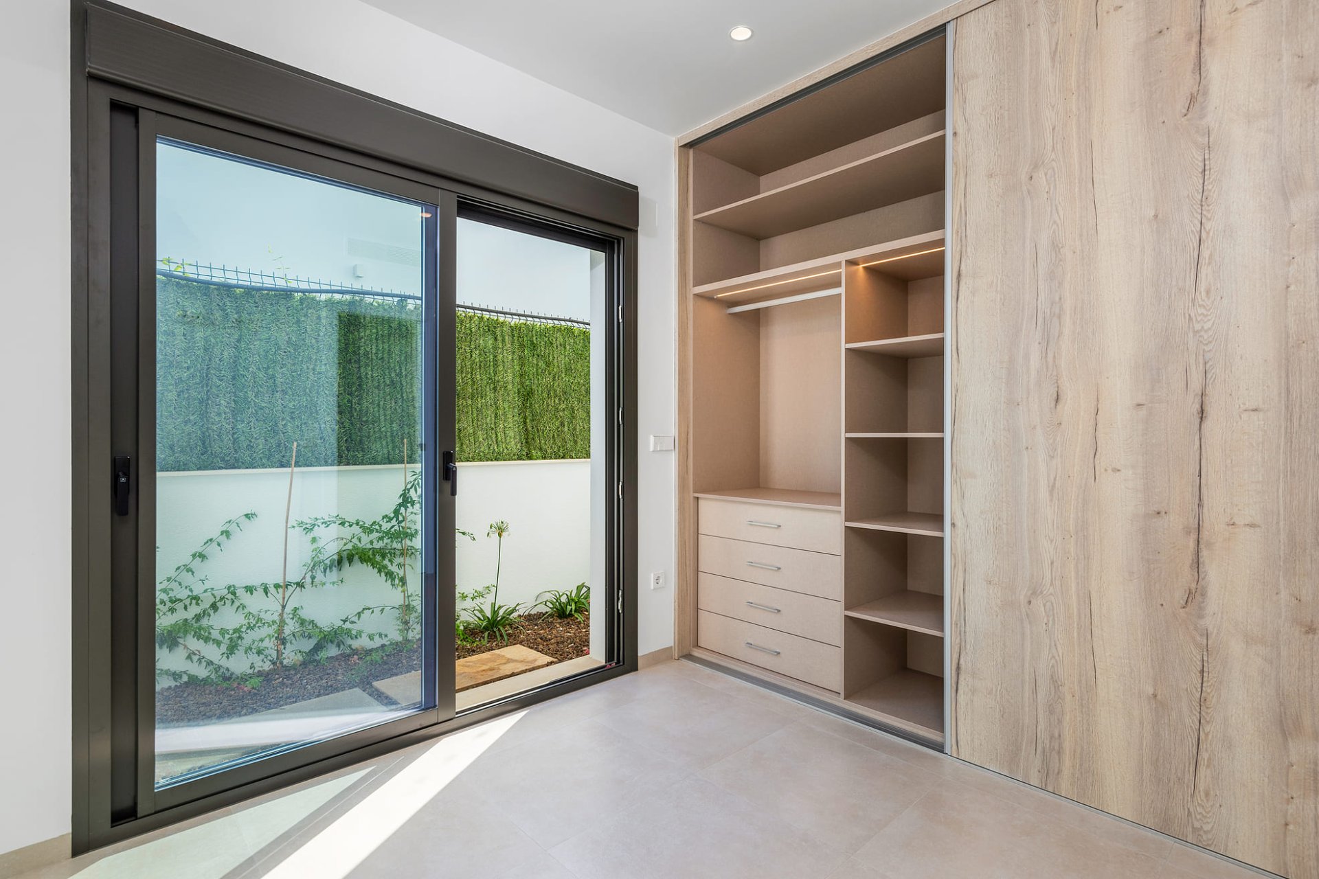 Obra nueva - Villa - Los Alcazares