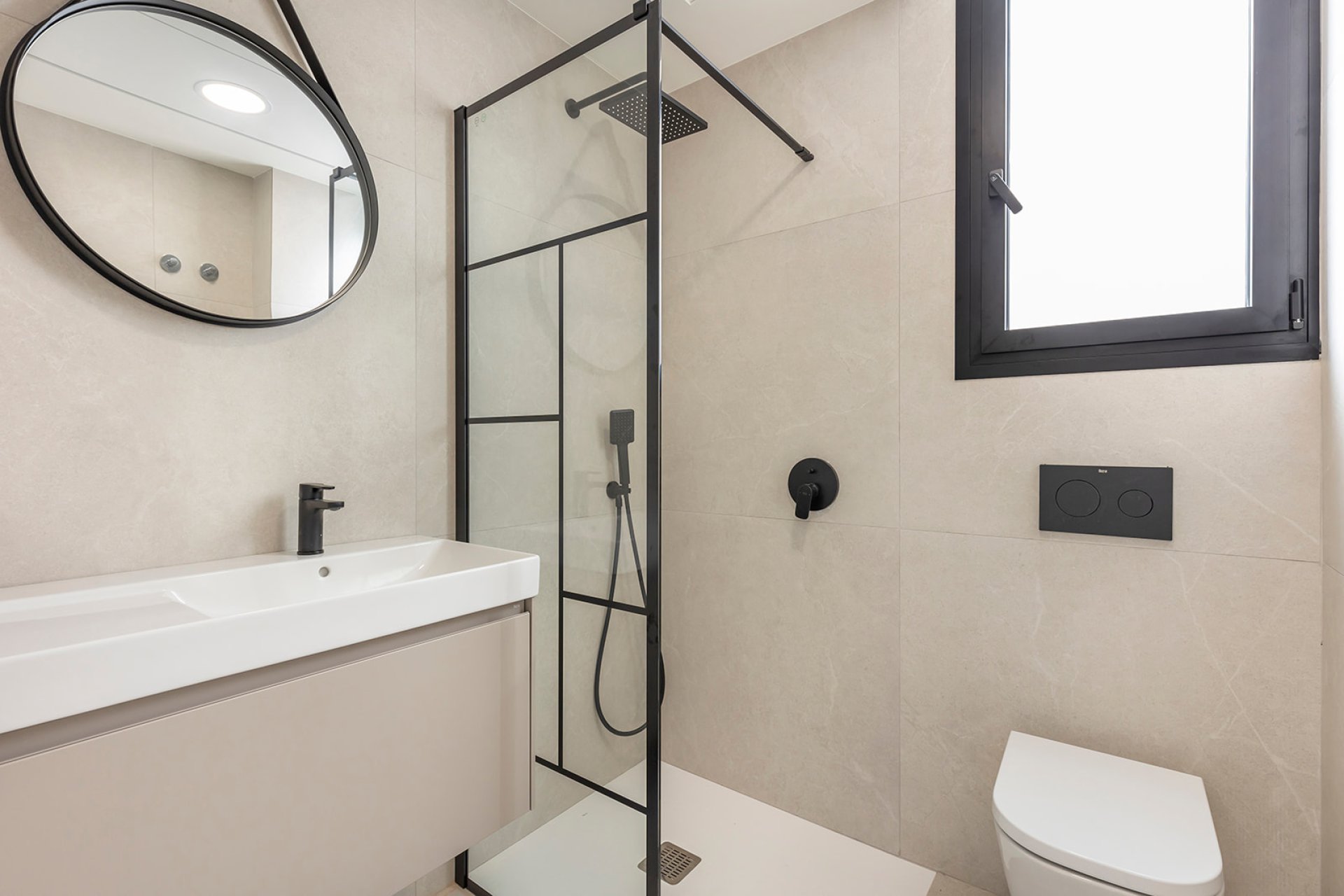 Obra nueva - Villa - Los Alcazares