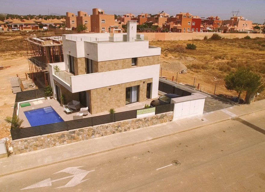 Obra nueva - Villa - Los Montesinos