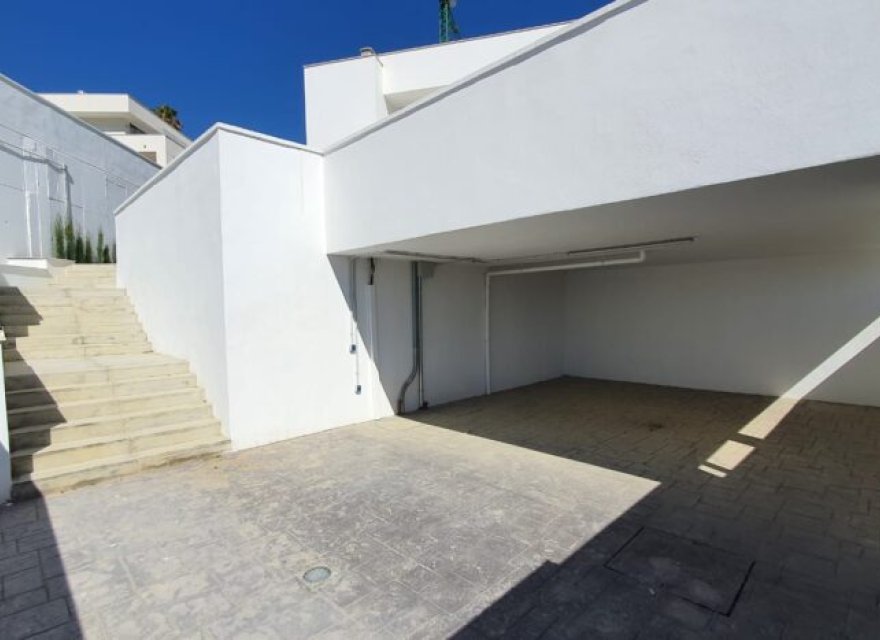 Obra nueva - Villa - Manilva