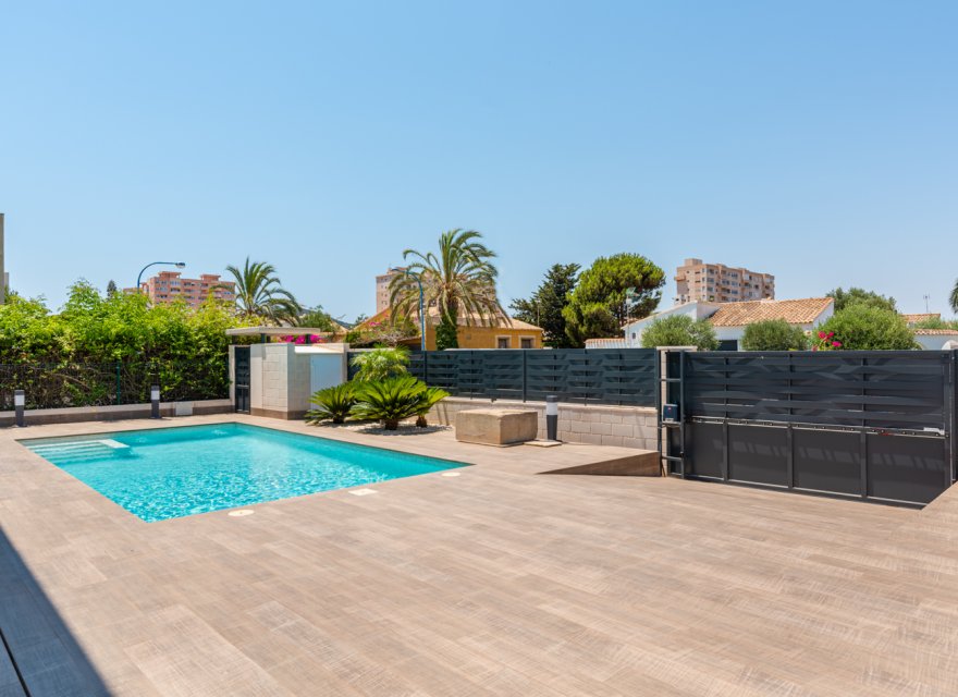 Obra nueva - Villa - Mar Menor - Playa Paraiso