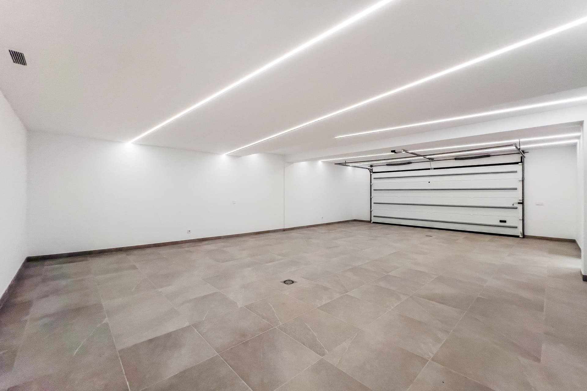 Obra nueva - Villa - Marbella