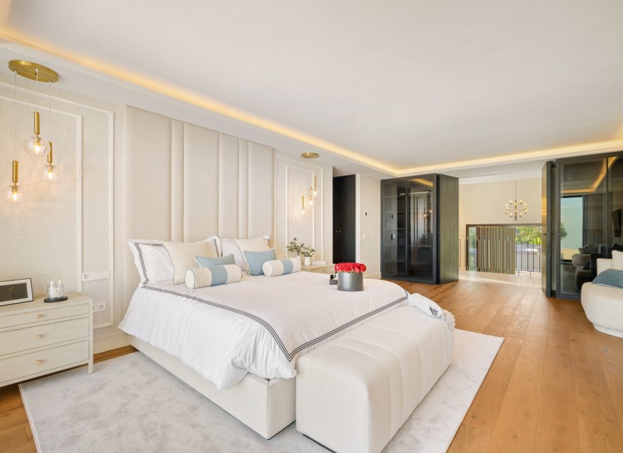 Obra nueva - Villa - Marbella