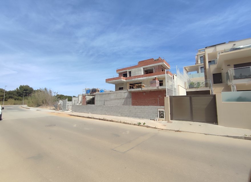 Obra nueva - Villa - Orihuela Costa - Campoamor