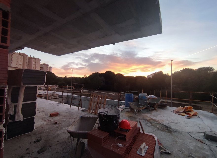 Obra nueva - Villa - Orihuela Costa - Campoamor