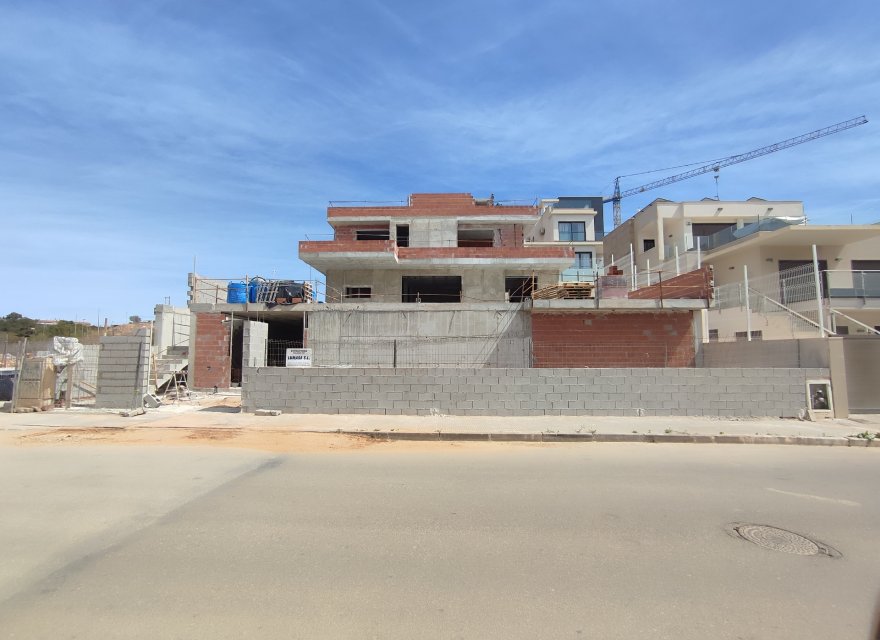Obra nueva - Villa - Orihuela Costa - Campoamor