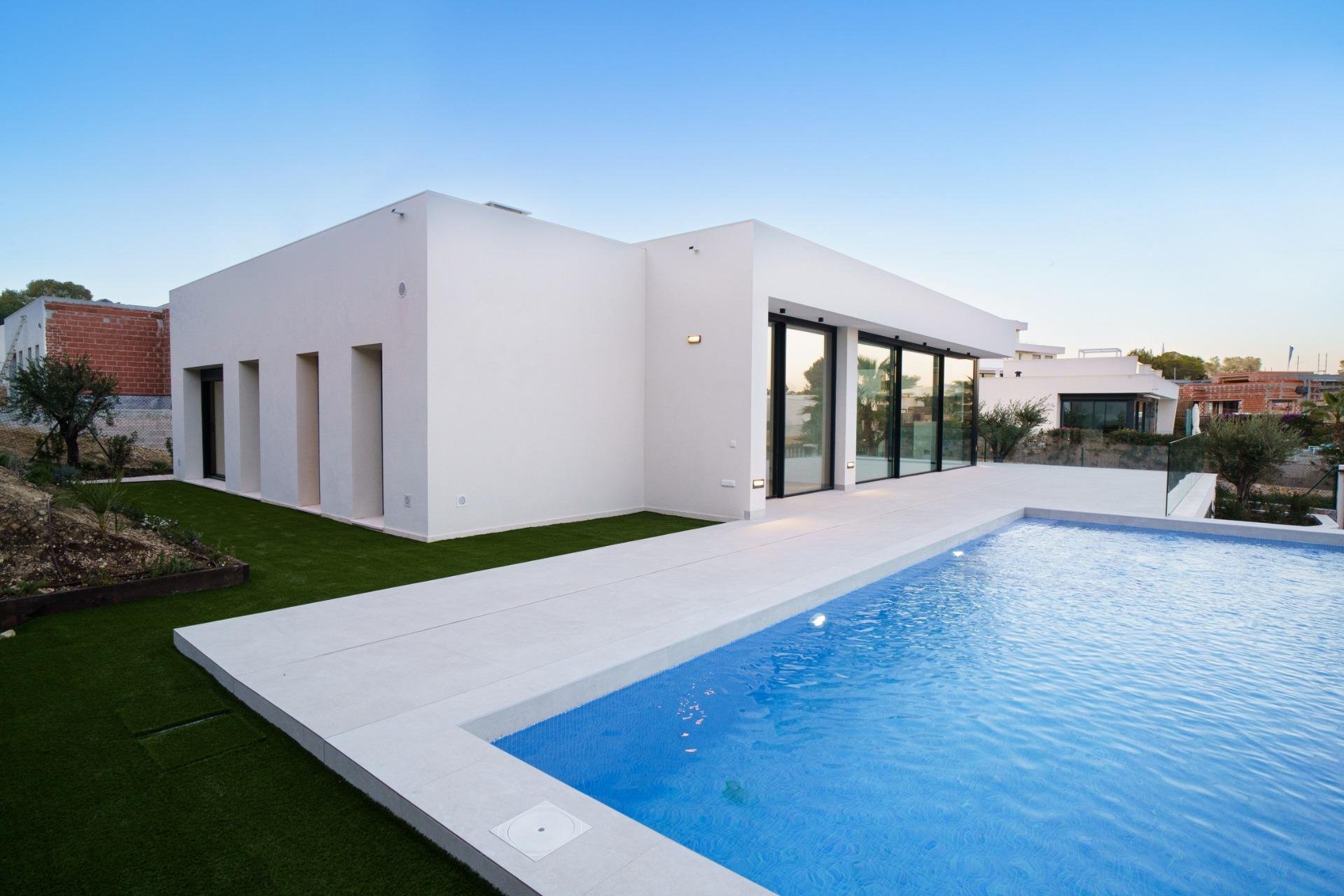 Obra nueva - Villa - Orihuela Costa - Las Colinas Golf*