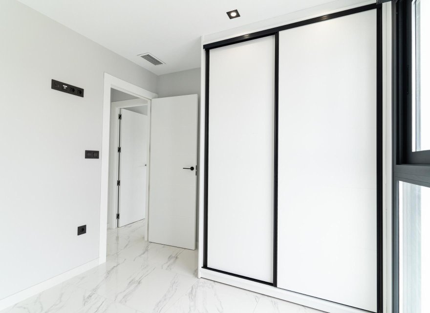 Obra nueva - Villa - Orihuela Costa - Punta Prima