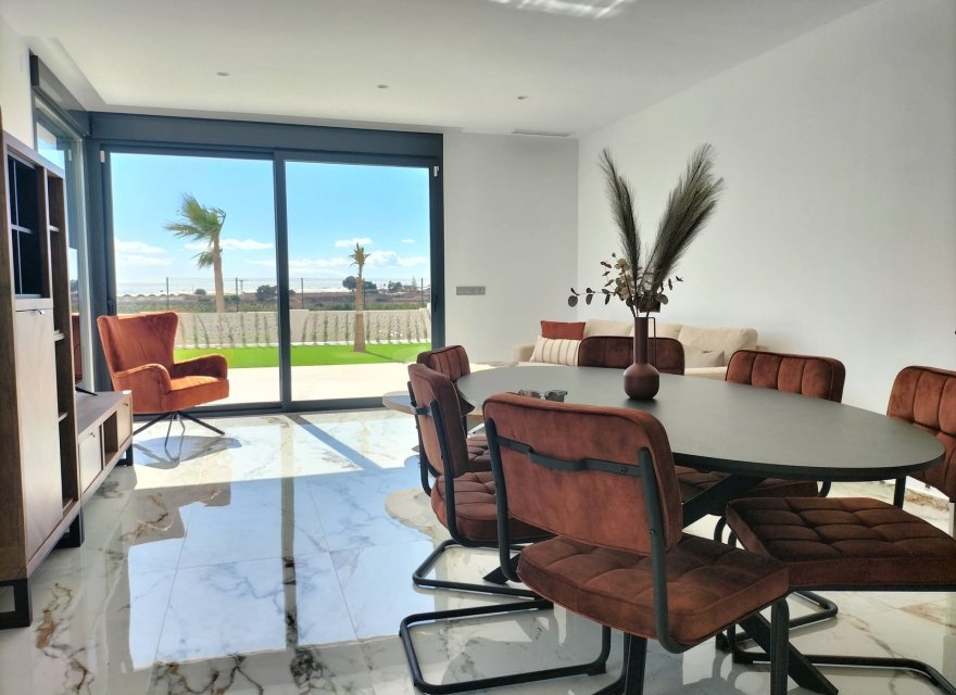 Obra nueva - Villa - Pilar de la Horadada