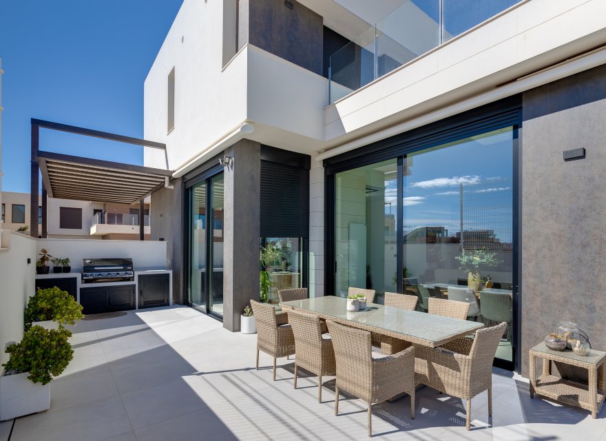 Obra nueva - Villa - Pilar de la Horadada