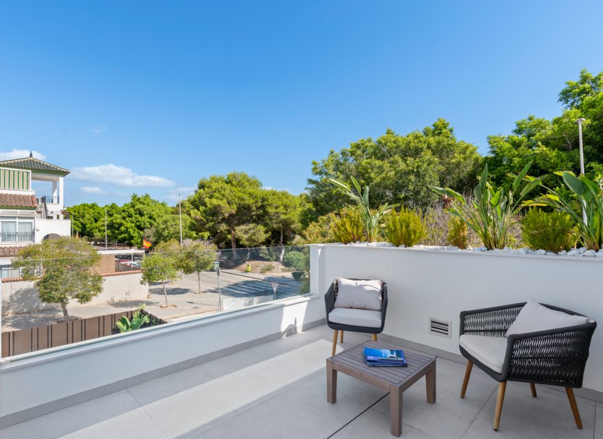 Obra nueva - Villa - Pilar de la Horadada