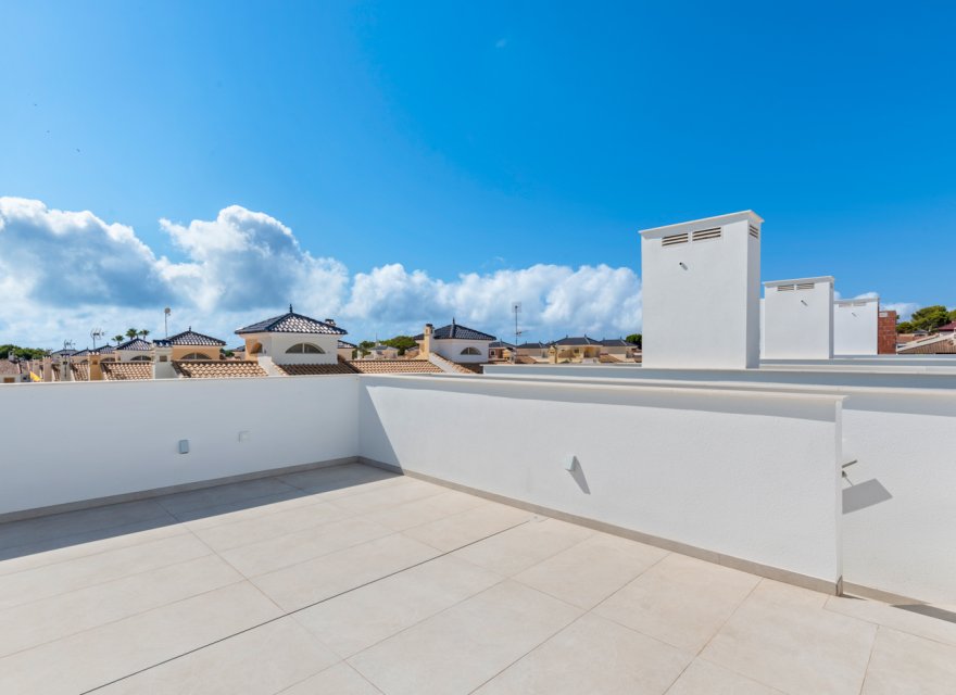 Obra nueva - Villa - Pilar de la Horadada