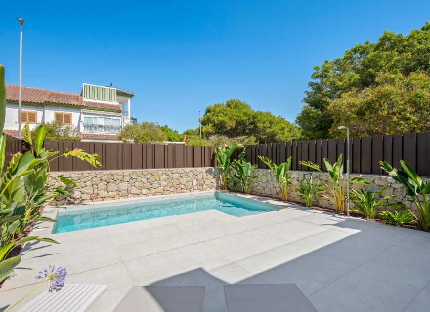 Obra nueva - Villa - Pilar de la Horadada