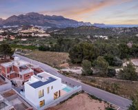 Obra nueva - Villa - Polop - Urbanizaciones