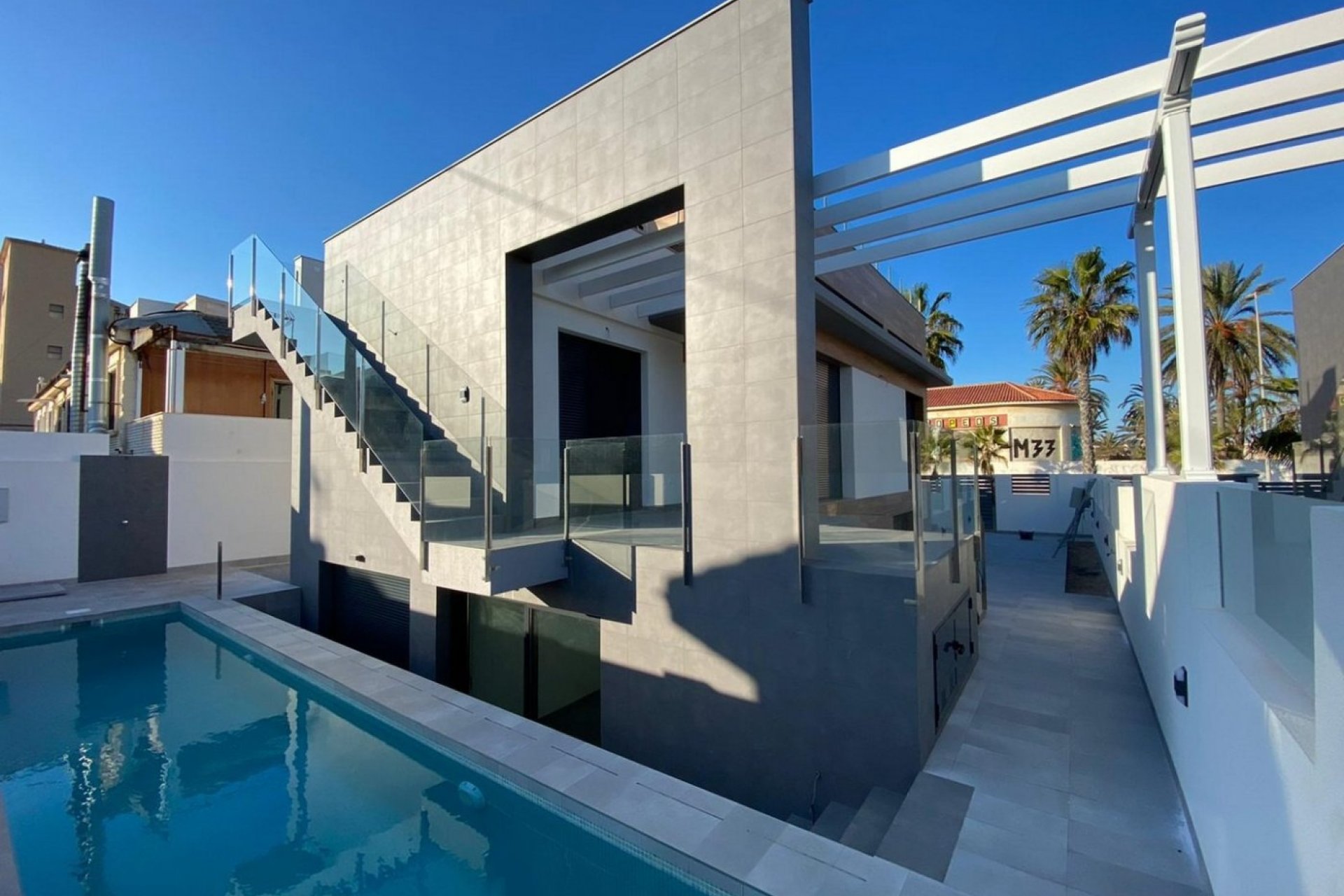 Obra nueva - Villa - Torrevieja - La Mata