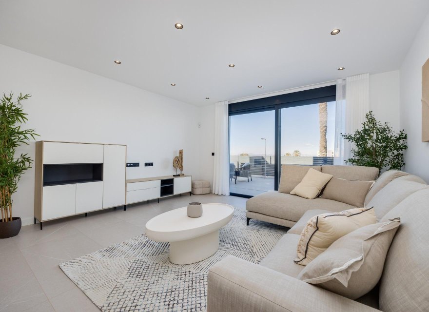 Obra nueva - Villa - Torrevieja - Sector 25