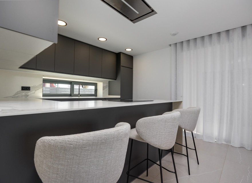 Obra nueva - Villa - Torrevieja - Sector 25