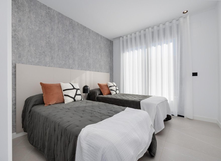 Obra nueva - Villa - Torrevieja - Sector 25