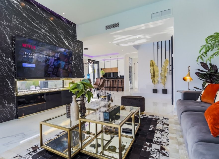 Obra nueva - Villa - Torrevieja - Torreta Florida