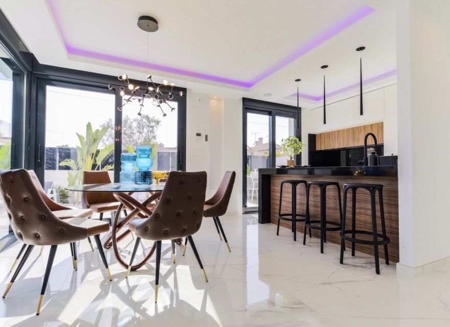 Obra nueva - Villa - Torrevieja - Torreta Florida