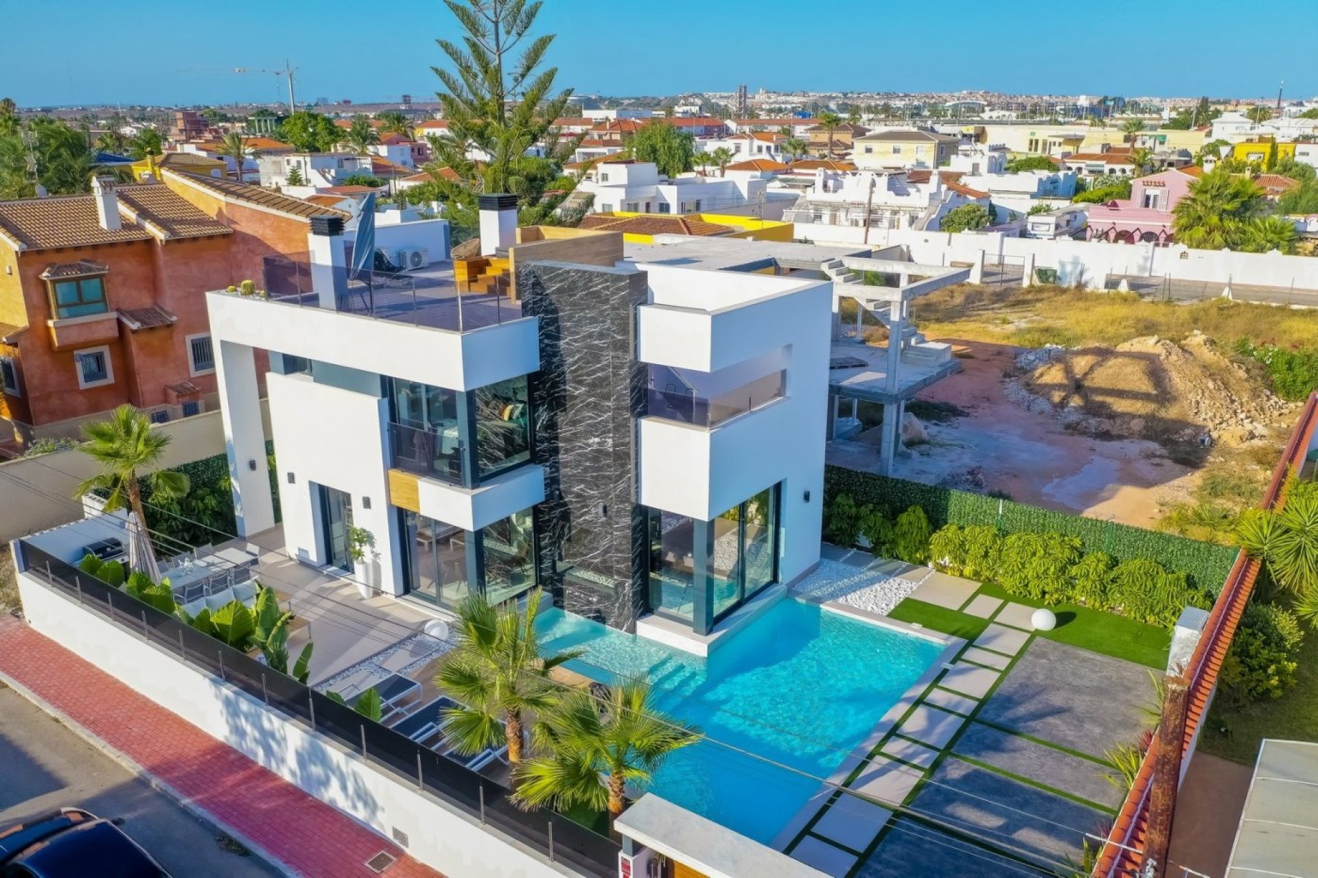 Obra nueva - Villa - Torrevieja - Torreta Florida