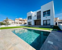 Obra nueva - Villa - Torrevieja