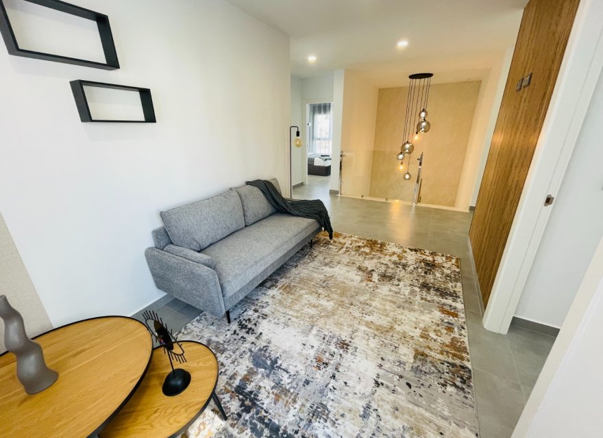 Obra nueva - Villa - Torrevieja