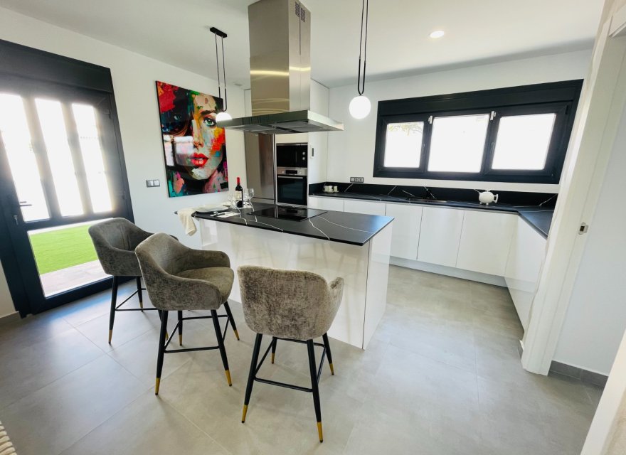 Obra nueva - Villa - Torrevieja