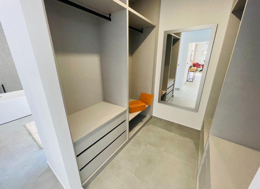 Obra nueva - Villa - Torrevieja