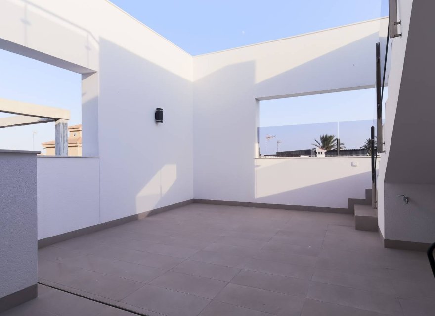 Obra nueva - Villa - Torrevieja