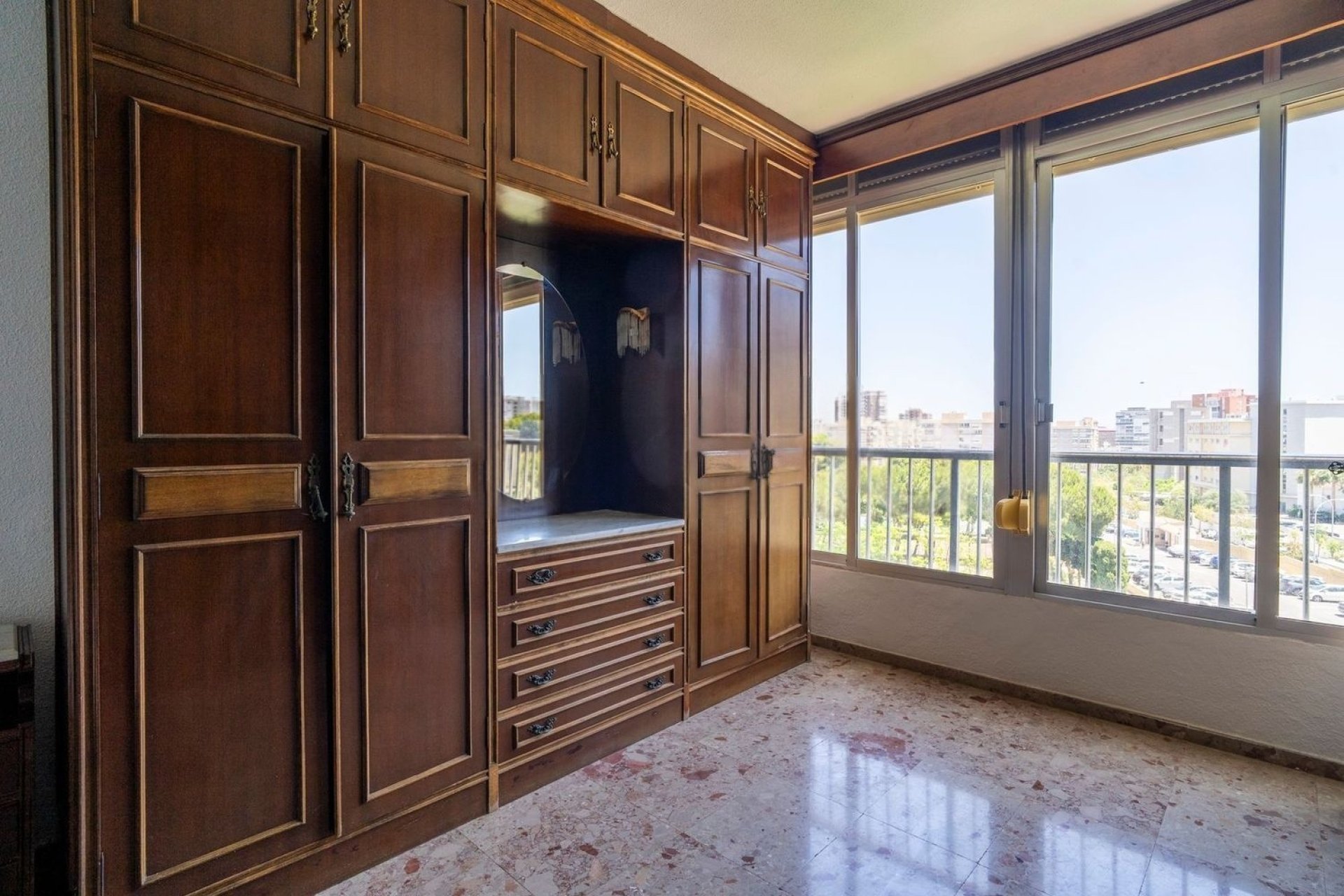 Odsprzedaż - Apartament - Alicante - Alicante / Alacant