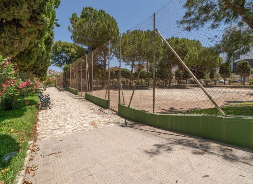 Odsprzedaż - Apartament - Alicante - Alicante / Alacant