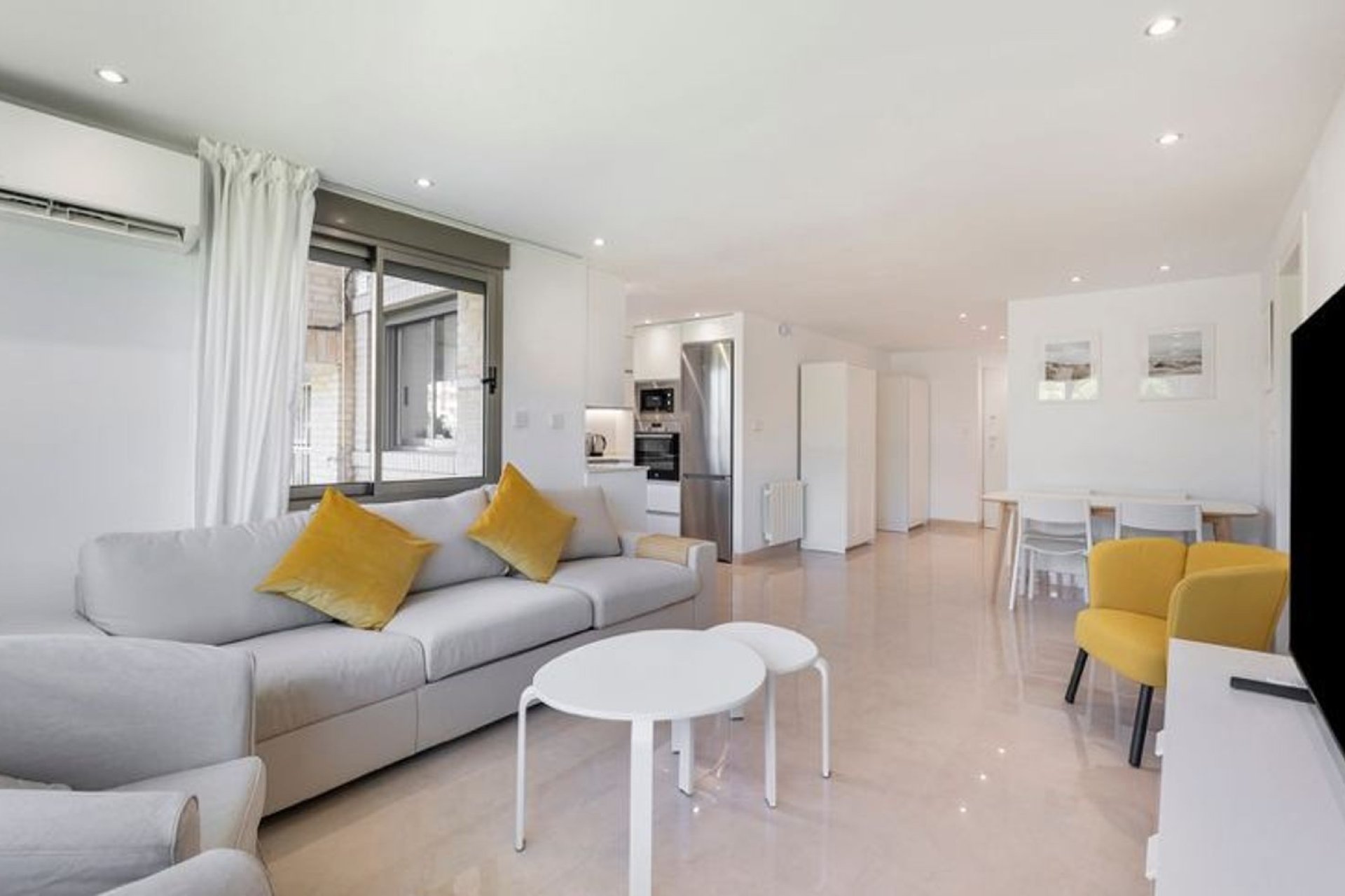 Odsprzedaż - Apartament - Alicante - Alicante (San Juan)