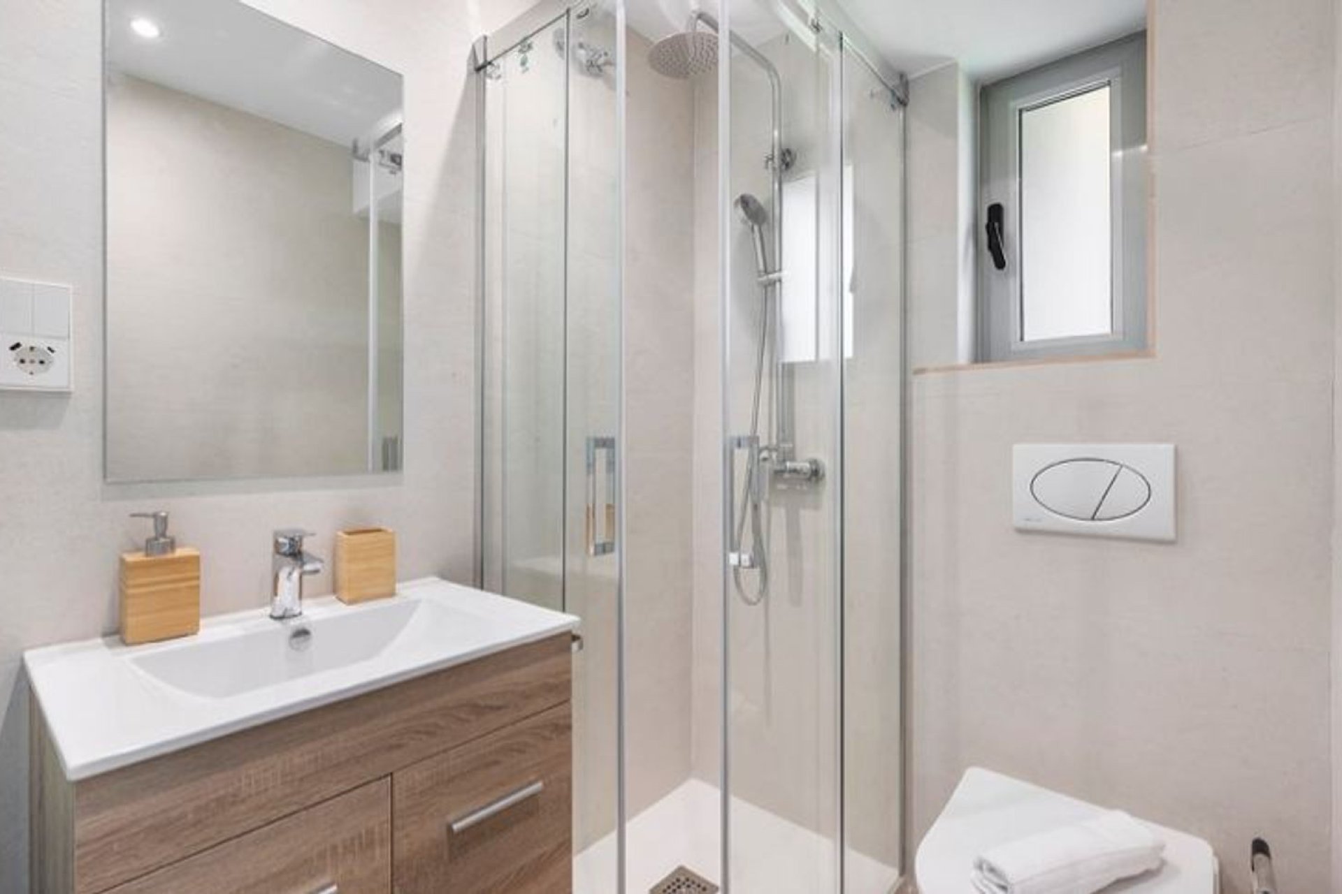 Odsprzedaż - Apartament - Alicante - Alicante (San Juan)