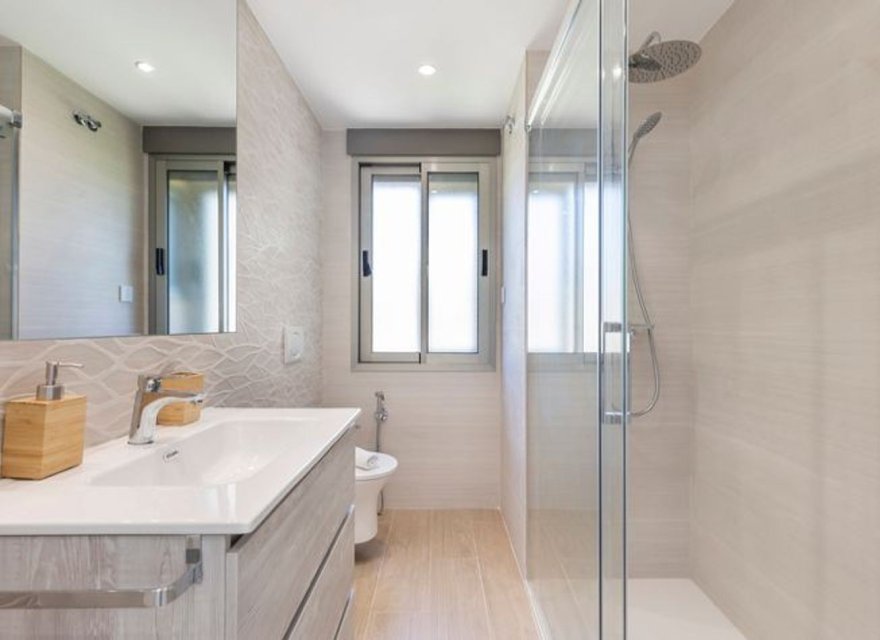 Odsprzedaż - Apartament - Alicante - Alicante (San Juan)