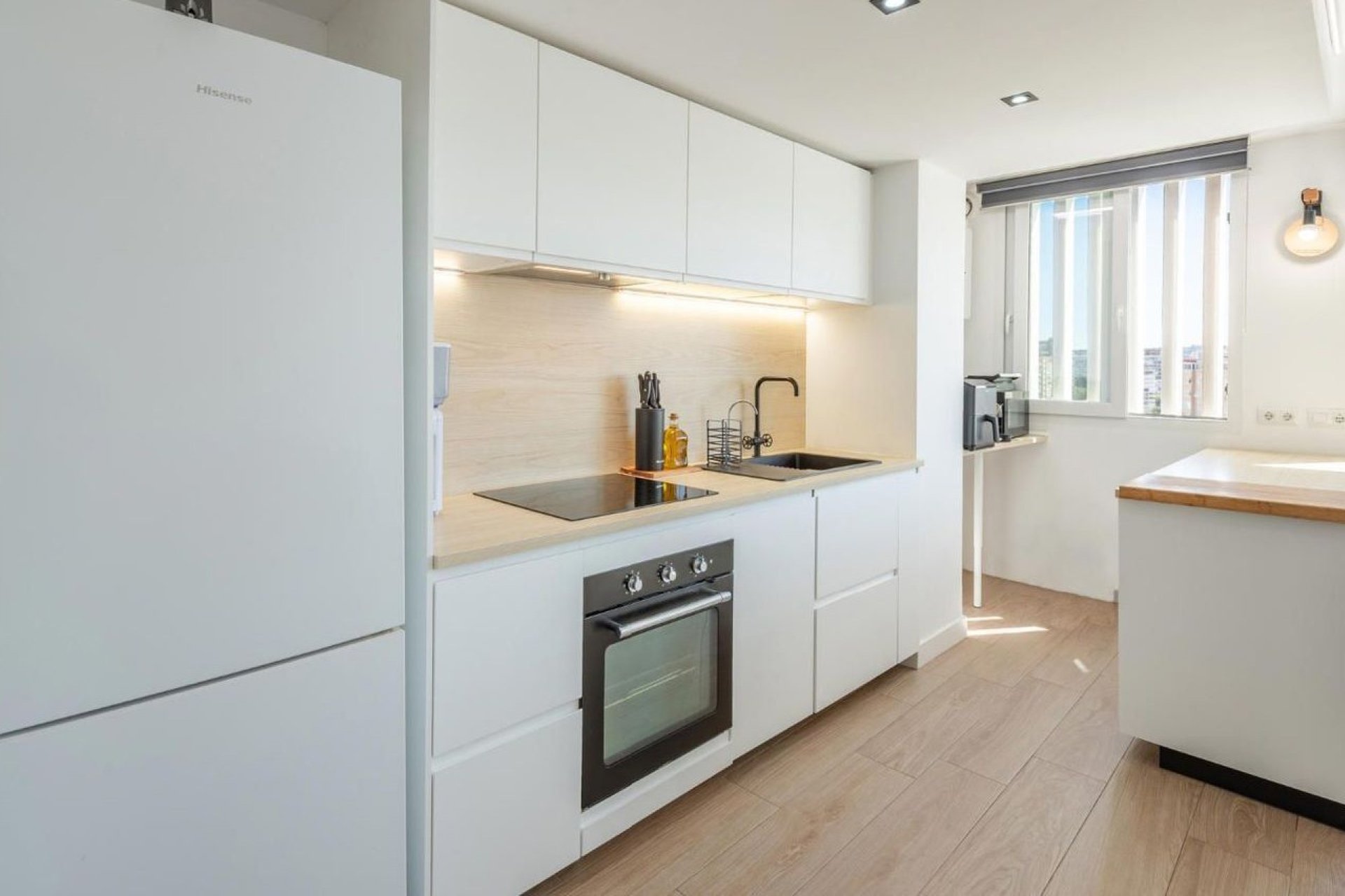 Odsprzedaż - Apartament - Alicante - Alicante (San Juan)