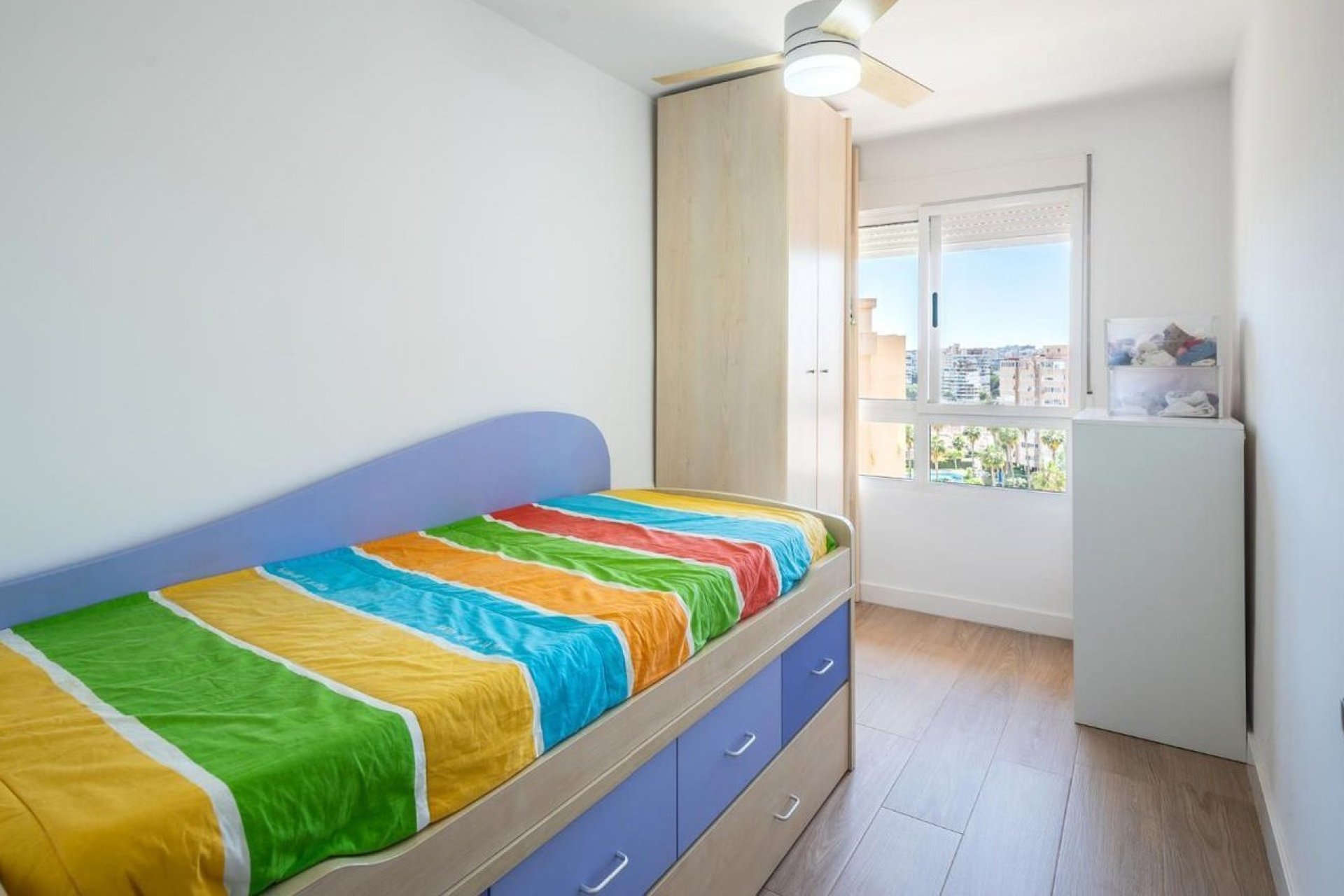 Odsprzedaż - Apartament - Alicante - Alicante (San Juan)