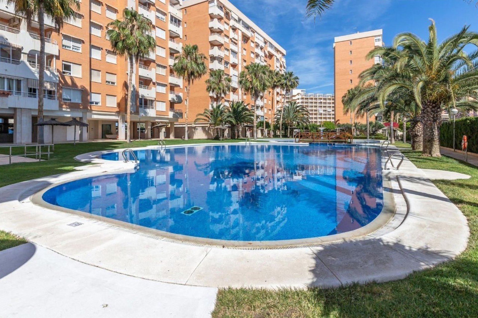 Odsprzedaż - Apartament - Alicante - Alicante (San Juan)